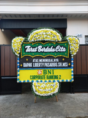 Papan Bunga Duka di Simangambat