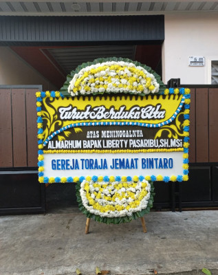 Papan Bunga Duka di Simangambat