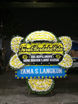 Papan Bunga Duka di Simangambat